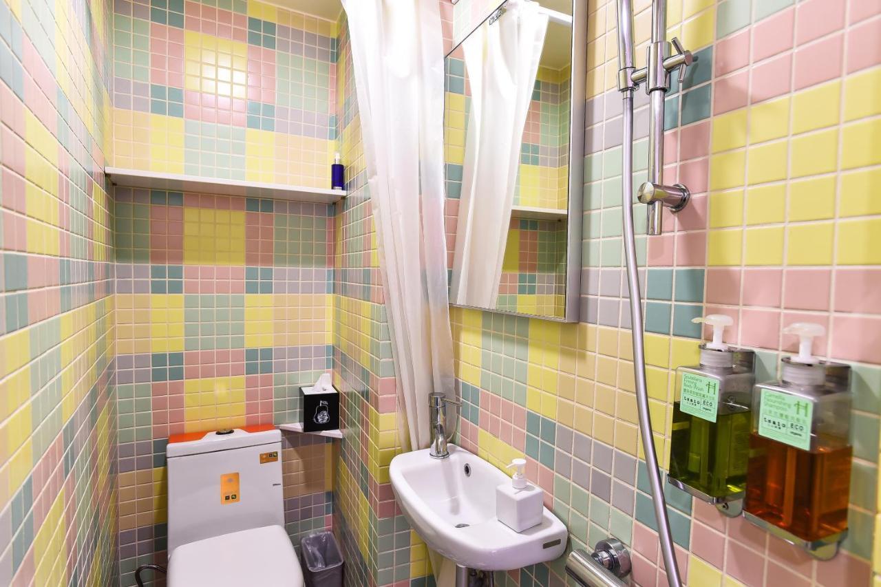 レインボー アイランド B&B 台南 エクステリア 写真