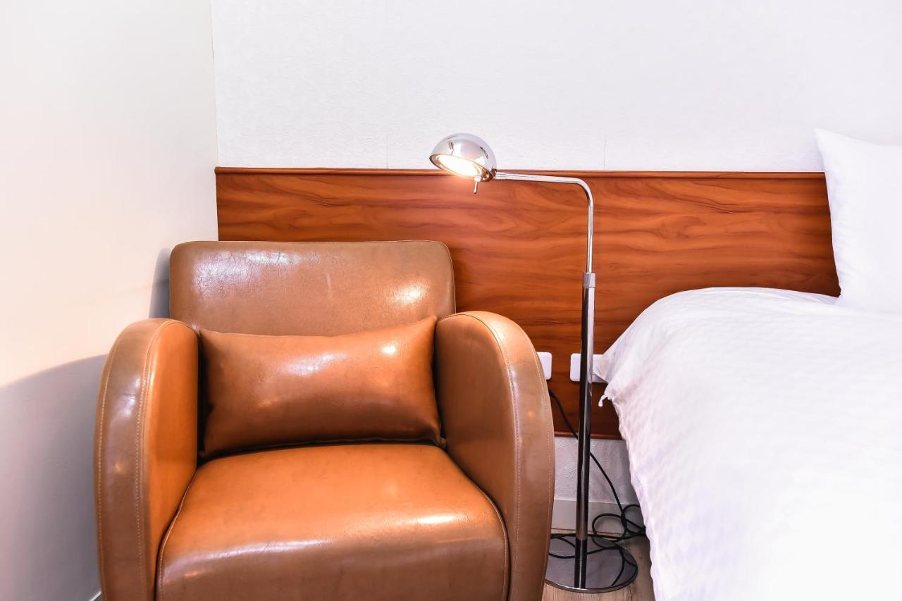 レインボー アイランド B&B 台南 エクステリア 写真